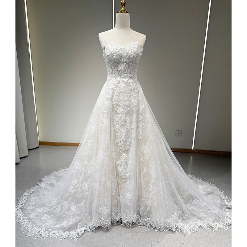 Photography Lighting Design - Une nouvelle robe en mousseline de