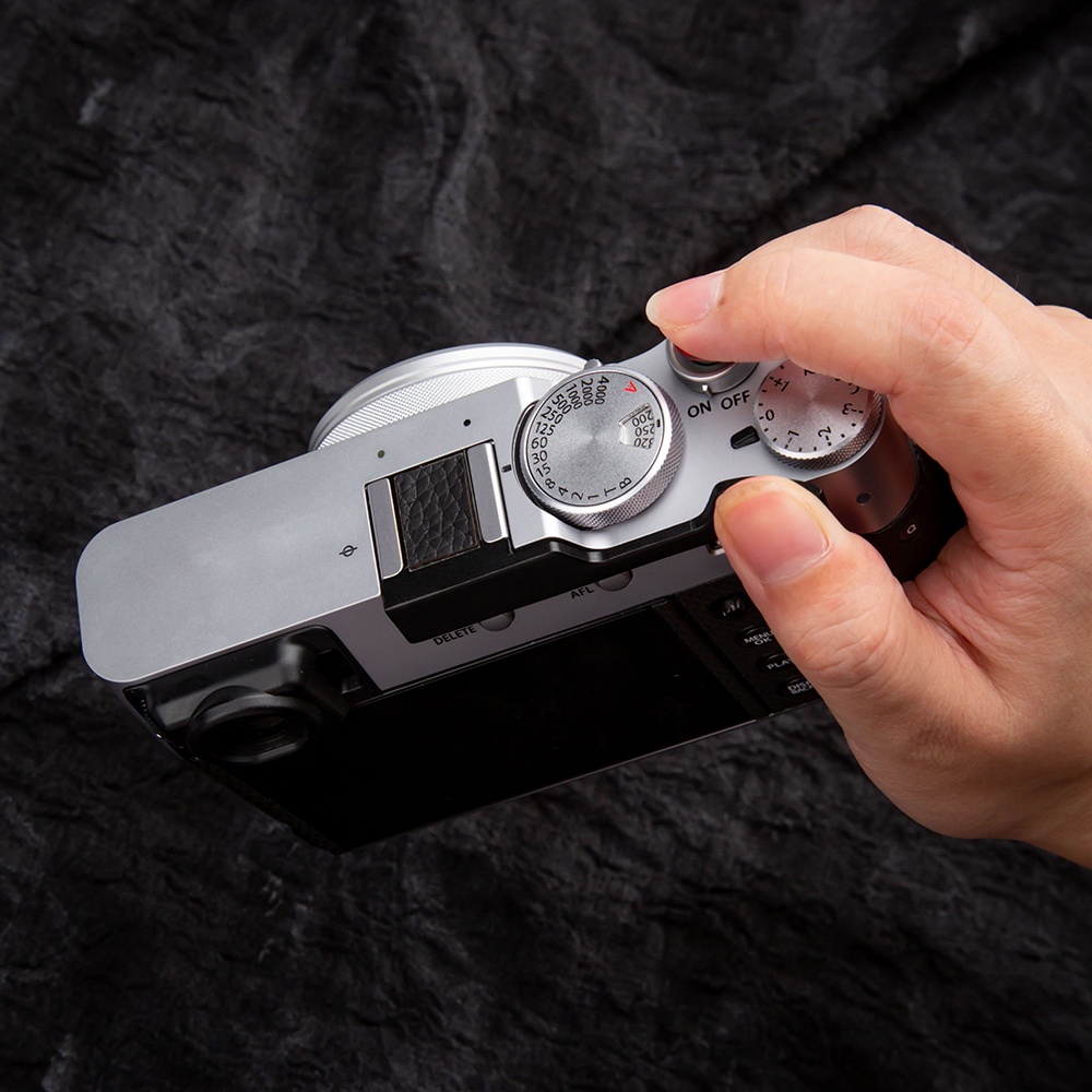 X100VI améliorer la poignée po - Fujifilm Camera X100Vi avis et prix