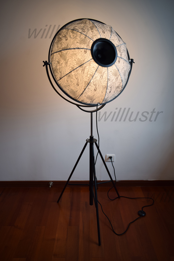 Fortuny lampadaire design clas - Photography Lighting Design avis et prix